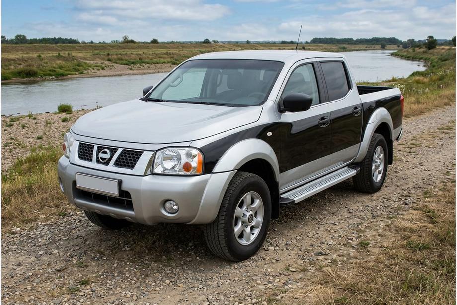 Nissan NP300 1999-2015 Seitenschweller Maya V2 (2 Stk., Aluminium) Image