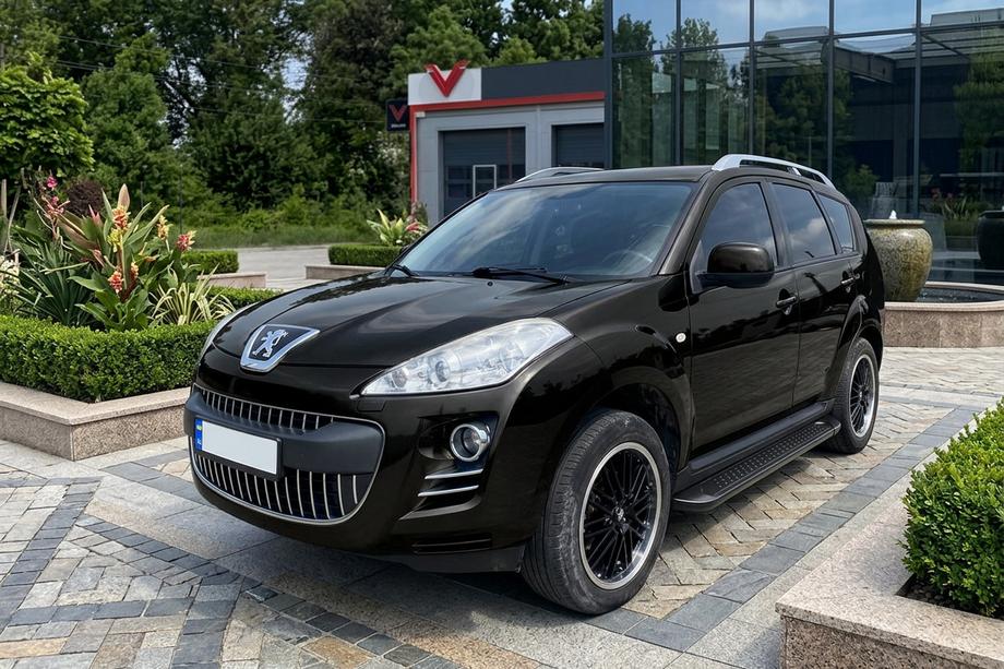 Peugeot 4007 2007-2013 Trittbretter Allmond Black (2 Stk., Aluminium) Image