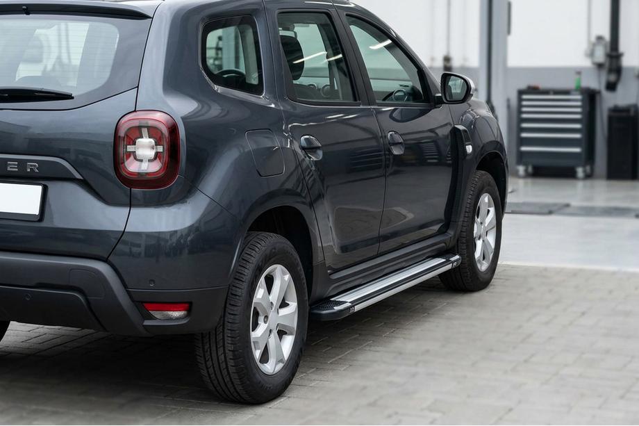 Renault Duster 2018-2024 Trittbretter Rainbow (2 Stk., Aluminium) Image
