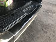 Mercedes Vito W639 2004-2014 Heckstoßstangenabdeckung Schwarz Chrom (OmsaLine, Edelstahl) Foto 3