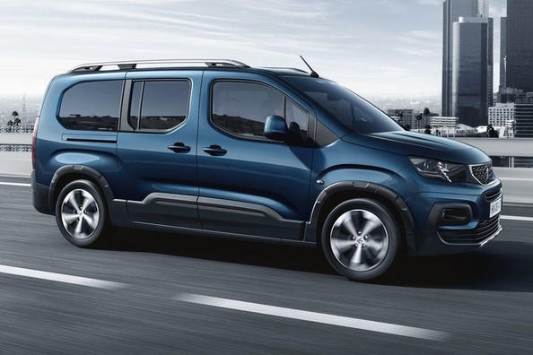 Kompaktwagen Peugeot Rifter: das neue Auto in der Linie der französischen Firma
