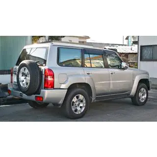 Bodykit Safari Nissan Patrol Y61 1997-2011 Foto 2