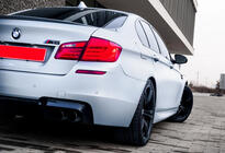 BMW 5 Series F10/F11 2010–2016 Karosseriekit mit Kotflügeln V1 (M5 Power) Foto 8