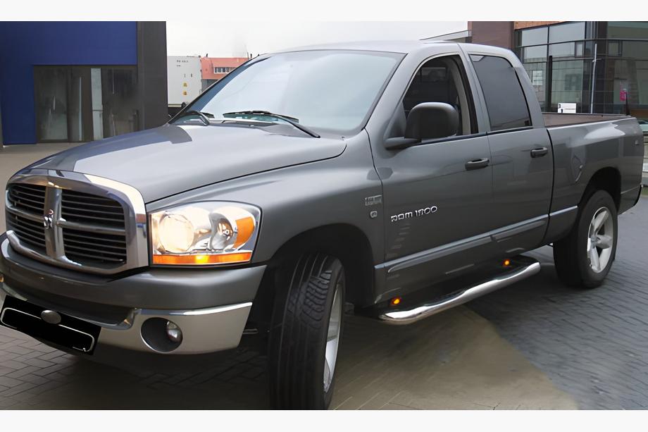 Dodge RAM (DT) 2018– Seitliche Eckrohre (2 Stk., Edelstahl) Image