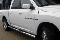 Dodge RAM (DT) 2018– Seitliche Standardrohre (2 Stk., Edelstahl) Foto 1