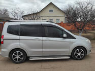 Ford Courier 2014-2023 Seitenschweller Premium (2 Stk., Edelstahl) Foto 3