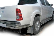 Toyota Hilux 2006-2015 Hintere Eckschutzrohre AK003-Doppelt (Edelstahl) Foto 1