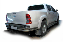 Toyota Hilux 2006-2015 Hintere Eckschutzrohre AK003-Doppelt (Edelstahl) Foto 2