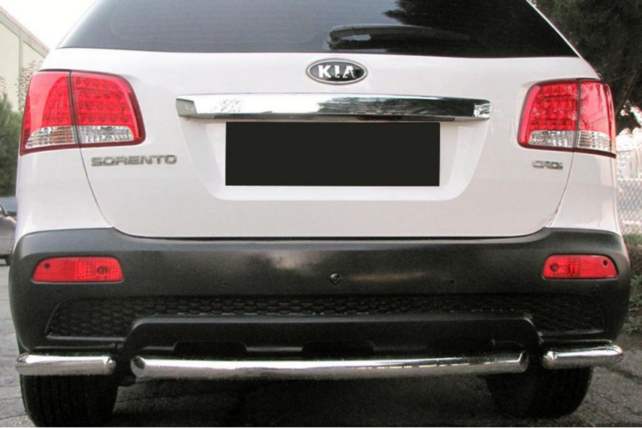 Kia Sorento II XM 2009-2014 Hintere Eckschutzrohre mit Mittelteil AK007-3 (2 Stk., Edelstahl) Image