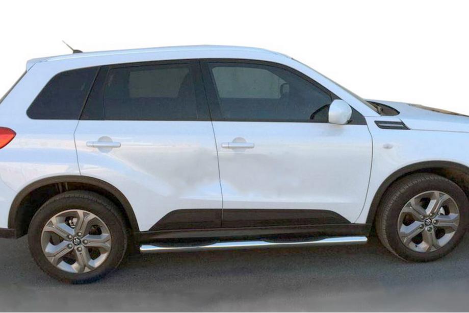 Suzuki Vitara 2015- Seitliche Rohre (2 Stk., Edelstahl) Image