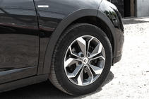 Renault Megane III 2009-2016 Kotflügelverbreiterungen (8 Stk, schwarz) Schrägheck – Metall Foto 6