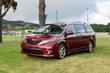Übersicht der Minivan Toyota Sienna Foto 1