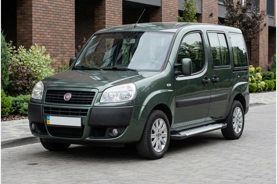 Fiat Doblo I 2005-2010 Trittbretter Allmond Grey (2 Stk., Alu) Image