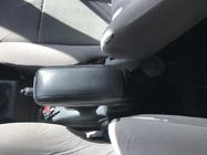 Ford Connect 2002–2006 Armlehne Foto 3