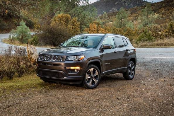 Die zweite Generation des Crossover Jeep Compass