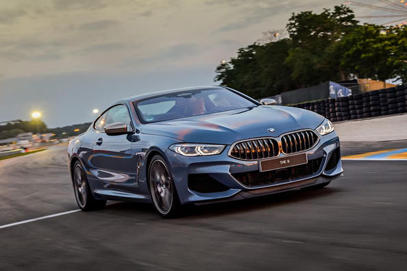 Übersicht des neuen Allrad-Coupé BMW 8-Series