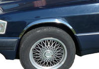Mercedes W201 (190) 1982-1993 Radlaufverkleidungen 1988-1993 (4 Stk, Edelstahl) Foto 4