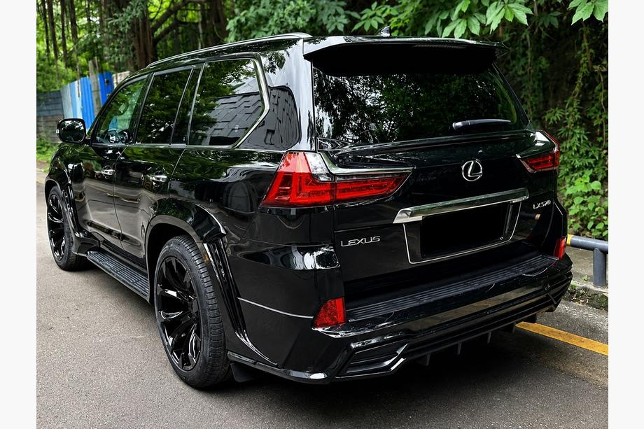 Lexus LX570/450d 2008-2022 Bodykit Set (Wald) Foto 6