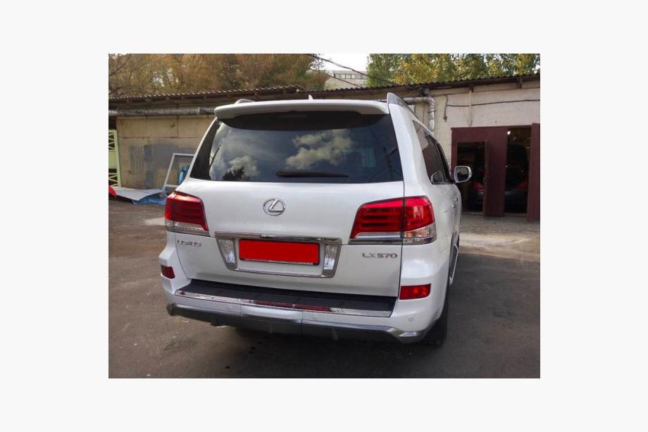 Lexus LX570/450d 2008-2022 Facelift Bodykit Auto 2008-2012 auf 2012-2016 F-Sport Foto 5