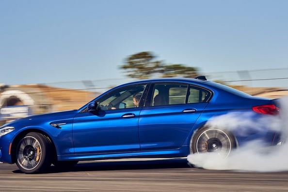 Sport-Limousine der sechsten Generation des BMW M5