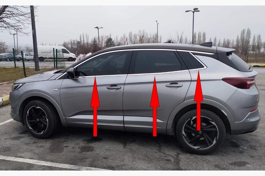 Opel Grandland X 2017- Fensterzierleisten unten Edelstahl (6 Stk) Image