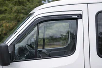 Volkswagen LT 1995-2006 Windabweiser (2 Stk, Niken) Foto 1