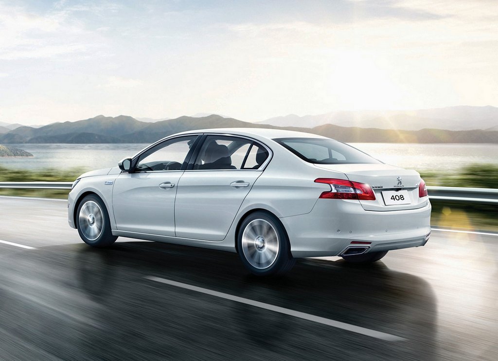 Überblick über das Budget Limousine des Peugeot 408