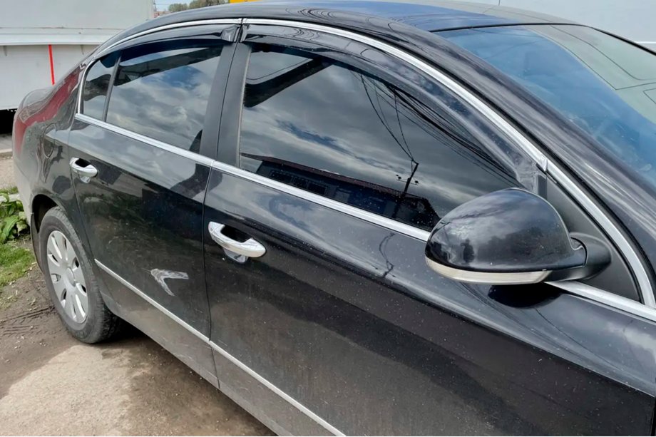 Volkswagen Passat B7 2012-2015 Windabweiser mit Chromleisten SD (4 Stk, EU, HIC) Image