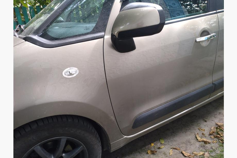 Citroen C-3 Picasso 2010-2017 Blinkerrahmen Carmos (2 Stk., Edelstahl) Image