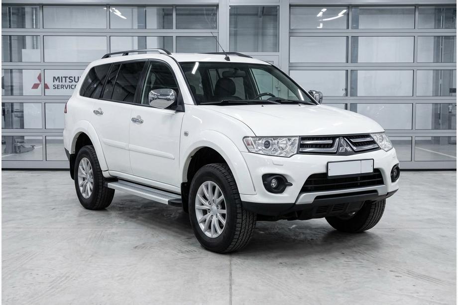 Mitsubishi Pajero Sport 2008-2015 Seitenschweller Maya V2 (2 Stk., Aluminium) Foto 1