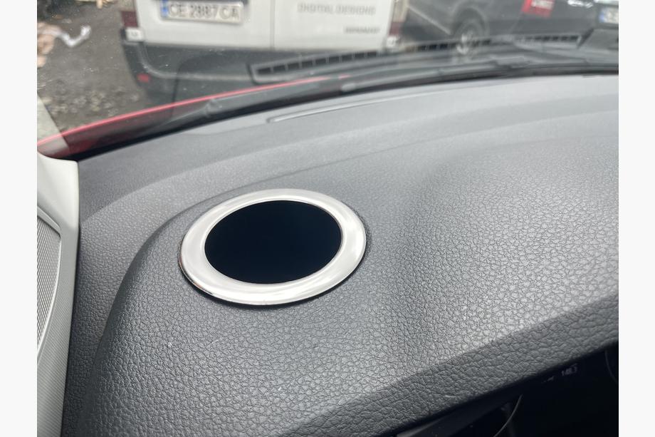 Volkswagen T6 2015-2024 Abdeckung für Getränkehalter (2 Stk., Edelstahl) Image