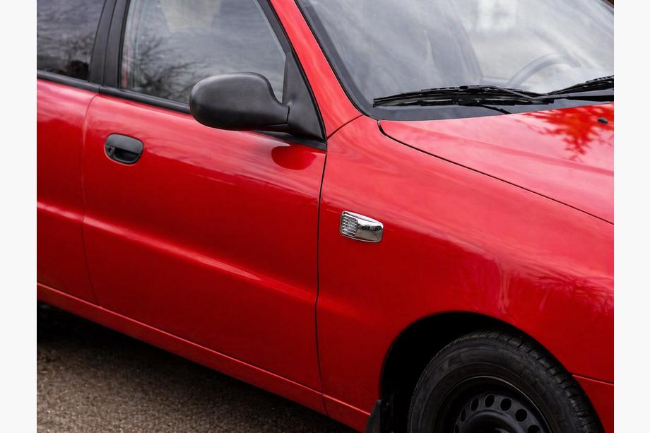 Daewoo Lanos 1998-2017 Chrom Blenden für Seitenblinker Rechteck (2 Stk, ABS) Image
