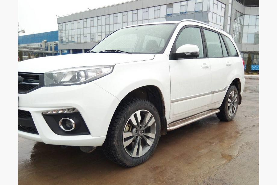 Chery Tiggo 3 2005- Seitenschweller Premium (2 Stk., Edelstahl) Ø60 Image