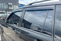Toyota Land Cruiser Prado 120 2002-2009 Windabweiser (4 Stk, HIC) Foto 1