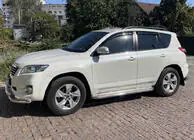 Toyota Rav 4 2006-2013 Dachreling Skyport (schwarz) Foto 1