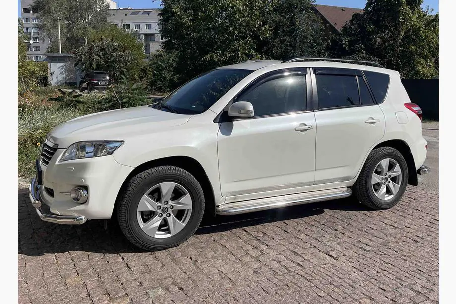 Toyota Rav 4 2006-2013 Dachreling Skyport (schwarz) Image