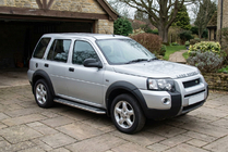 Land Rover Freelander I 1997-2006 Seitenschweller Maydos V2 (2 Stk., Aluminium & Edelstahl) Foto 1