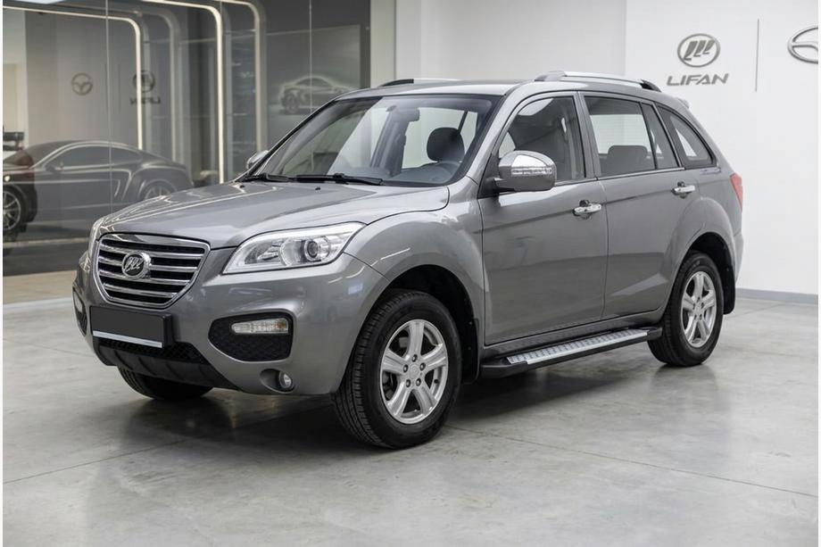 Lifan X60 2011- Trittbretter Allmond Grey (2 Stk., Aluminium) Image