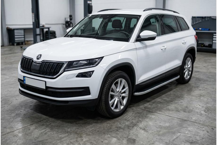 Skoda Kodiaq 2016-2023 Seitenschweller Tayga Grey (2 Stk., Aluminium) Image