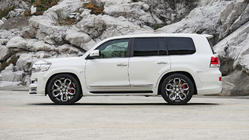 Toyota Land Cruiser 200 2007-2021 Bodykit-Set 2016-2021 (Wald) Foto 18