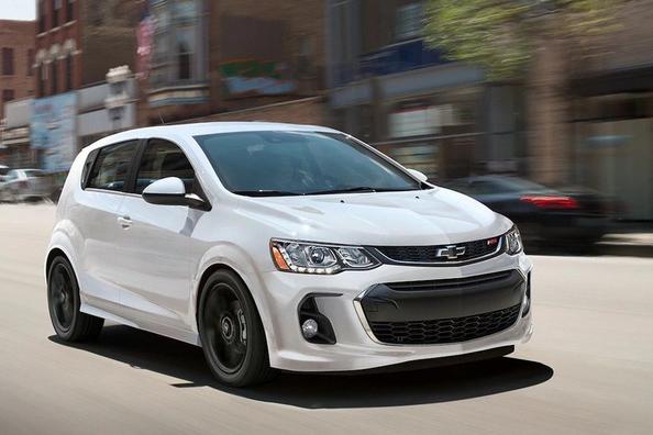 Neu gestaltete Chevrolet Aveo Schrägheck