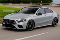 Mercedes A-class W177 2018- Frontgrill Diamond Silber (für 2018-2022) Foto 3