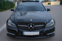 Mercedes C-class W204 2007-2015 Frontgrill Diamond Black Foto 1