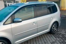 Volkswagen Touran 2010-2015 Windabweiser (4 Stk, HIC) Foto 9