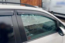 Volkswagen Touran 2010-2015 Windabweiser (4 Stk, HIC) Foto 11