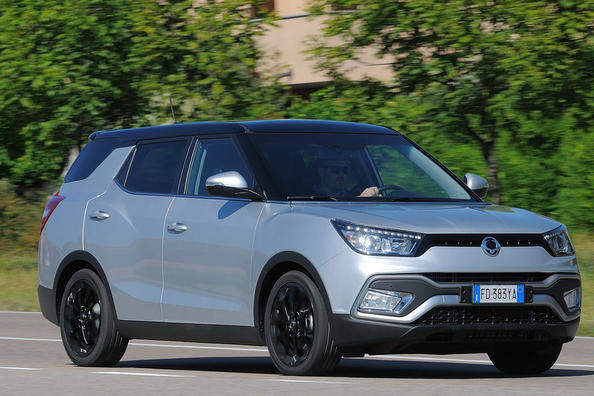 Übersicht über Crossover SsangYong XLV