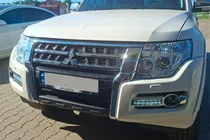 Mitsubishi Pajero Wagon IV 2006-2021 Facelift Set (Frontstoßstange) Foto 11