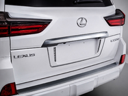 Lexus LX570/450d 2008-2022 Heckstoßstangeneinsatz mit Chrom (2016+) Foto 2