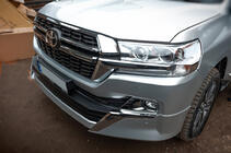 Toyota Land Cruiser 200 2007-2021 Frontscheinwerfer 2016+ (Standard) Foto 7