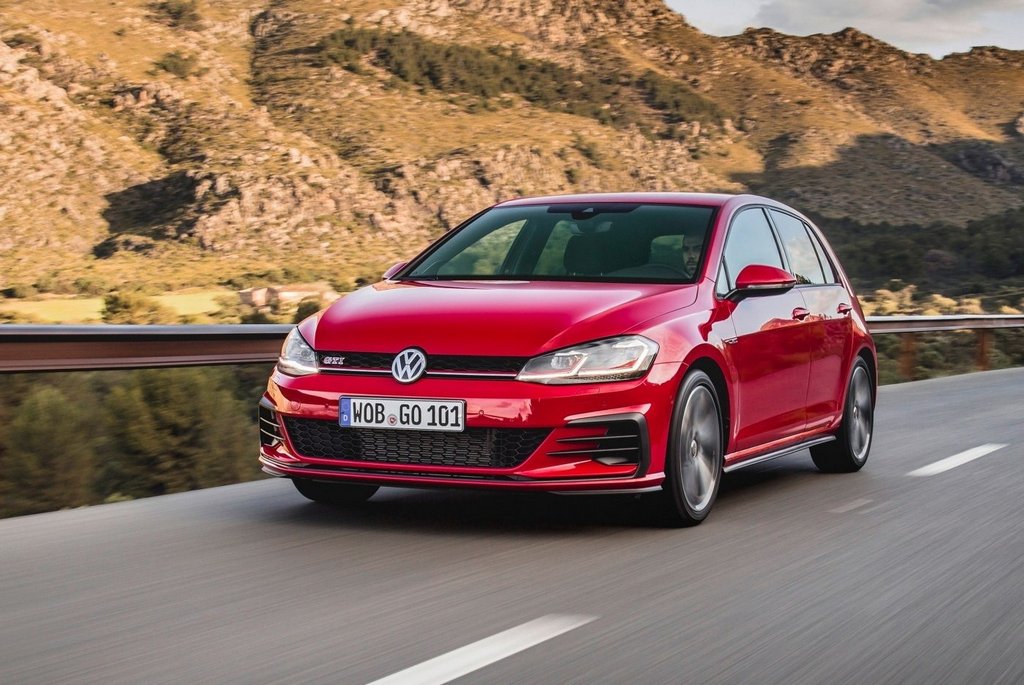 Startseite aufgeladen änderung Fließheck Volkswagen Golf GTI